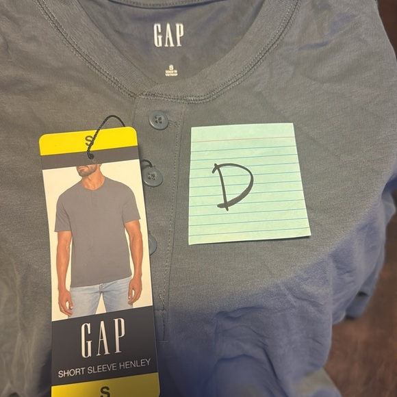GAP Men’s Short Sleeve 3 Button Henley Tee Blue Size Small - Picture 14 of 14